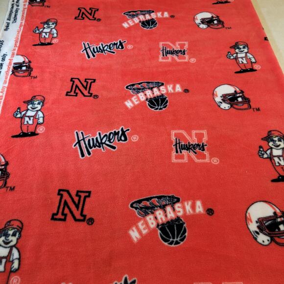 Nebraska Huskers Red Fleece Fabric 60"x35" NCAA College Team Sports Print - Picture 2 of 16